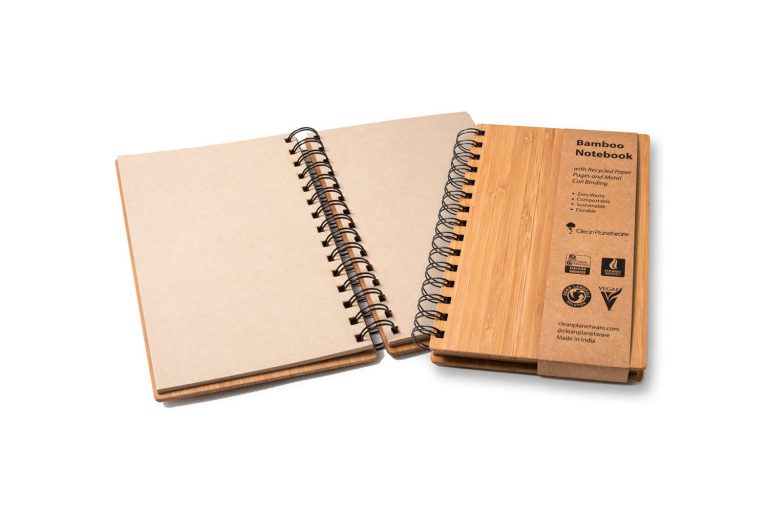 Bamboo notepad with recycled paper - Lifestyle - 04