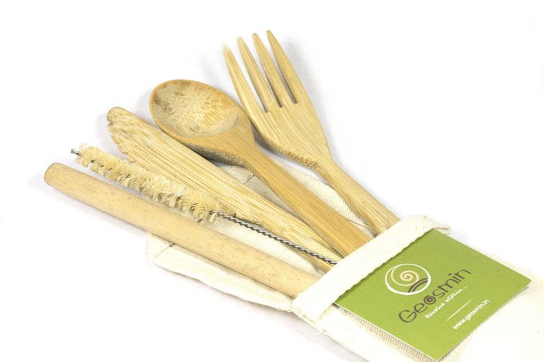 Reusable bamboo cutlery set - 01